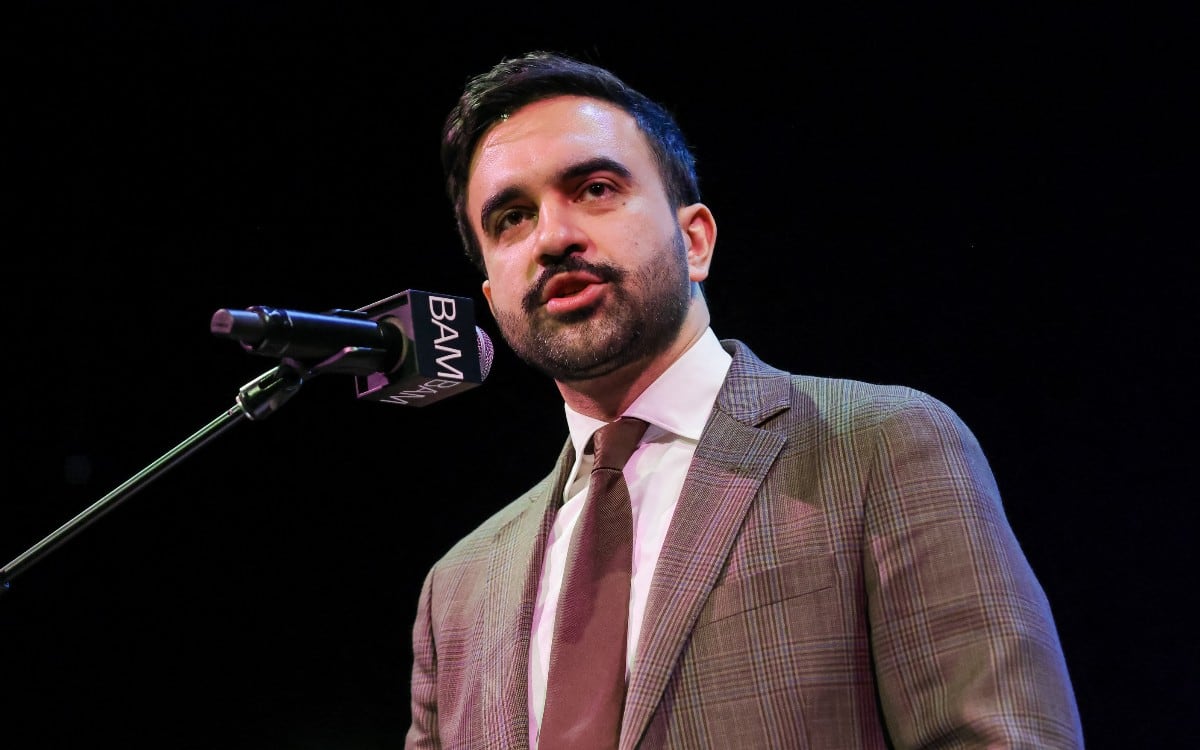 El alcalde de Nueva York respalda una polémica propuesta para regular la forma en que Amazon gestiona sus entregas en la ciudad. (Foto por NATASHA MOUSTACHE / GETTY IMAGES NORTH AMERICA / GETTY IMAGES VIA AFP)