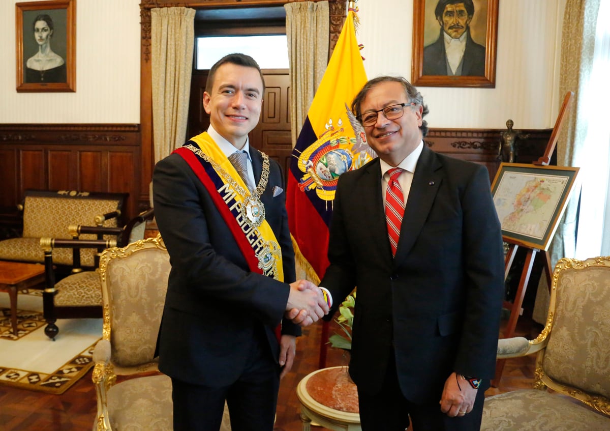 El presidente de Ecuador, Daniel Noboa, junto a su homólogo de Colombia, Gustavo Petro, durante una reunión en Quito, Ecuador, el 23 de noviembre de 2023. (Foto de Presidencia de Ecuador vía EFE)