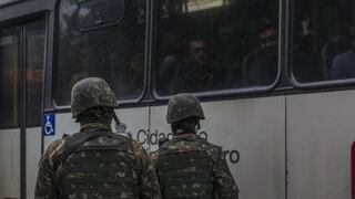 Espectro del pasado militar vuelve a inquietar a Latinoamérica
