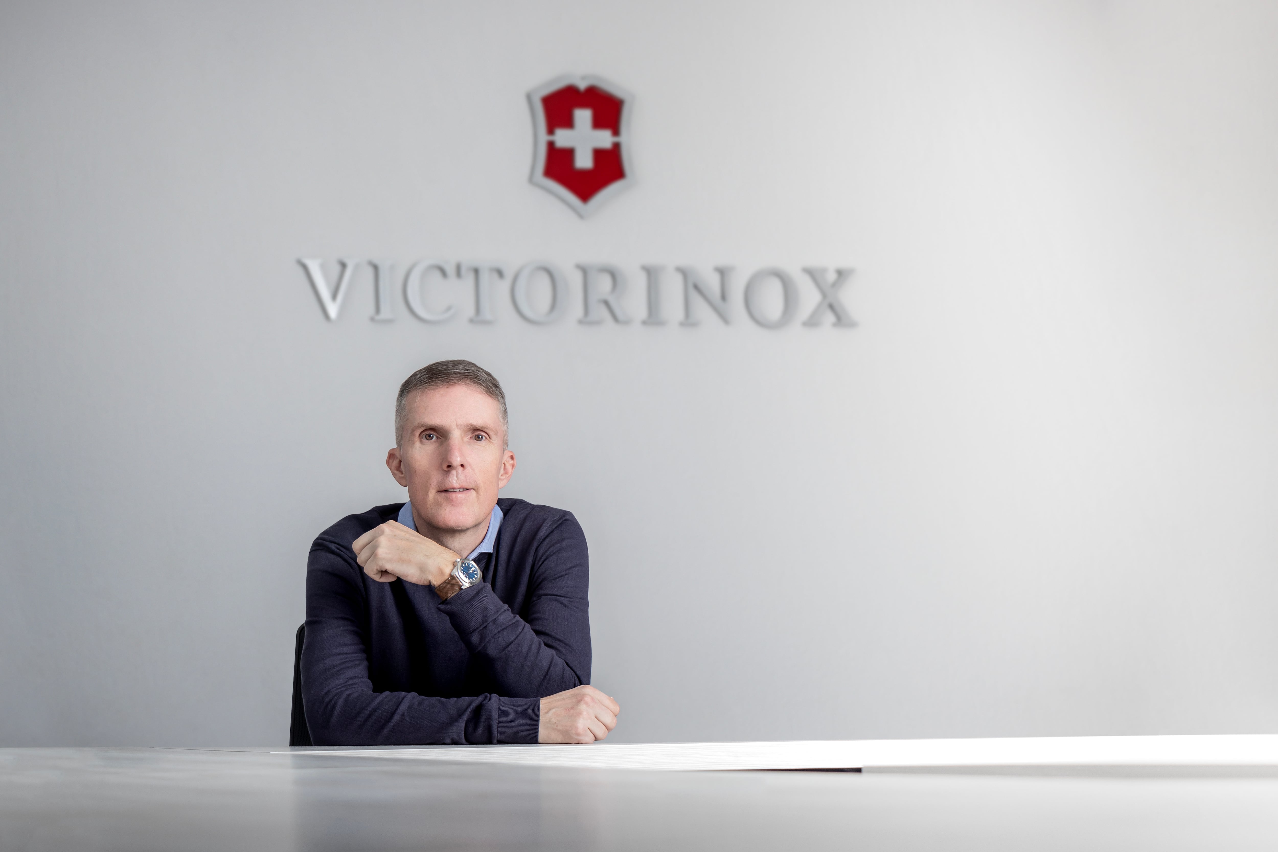 Victorinox, es una importante marca suiza reconocida por su relojería premium y su icónica navaja. // Karl Kieliger, General Manager Latam de Victorinox.
