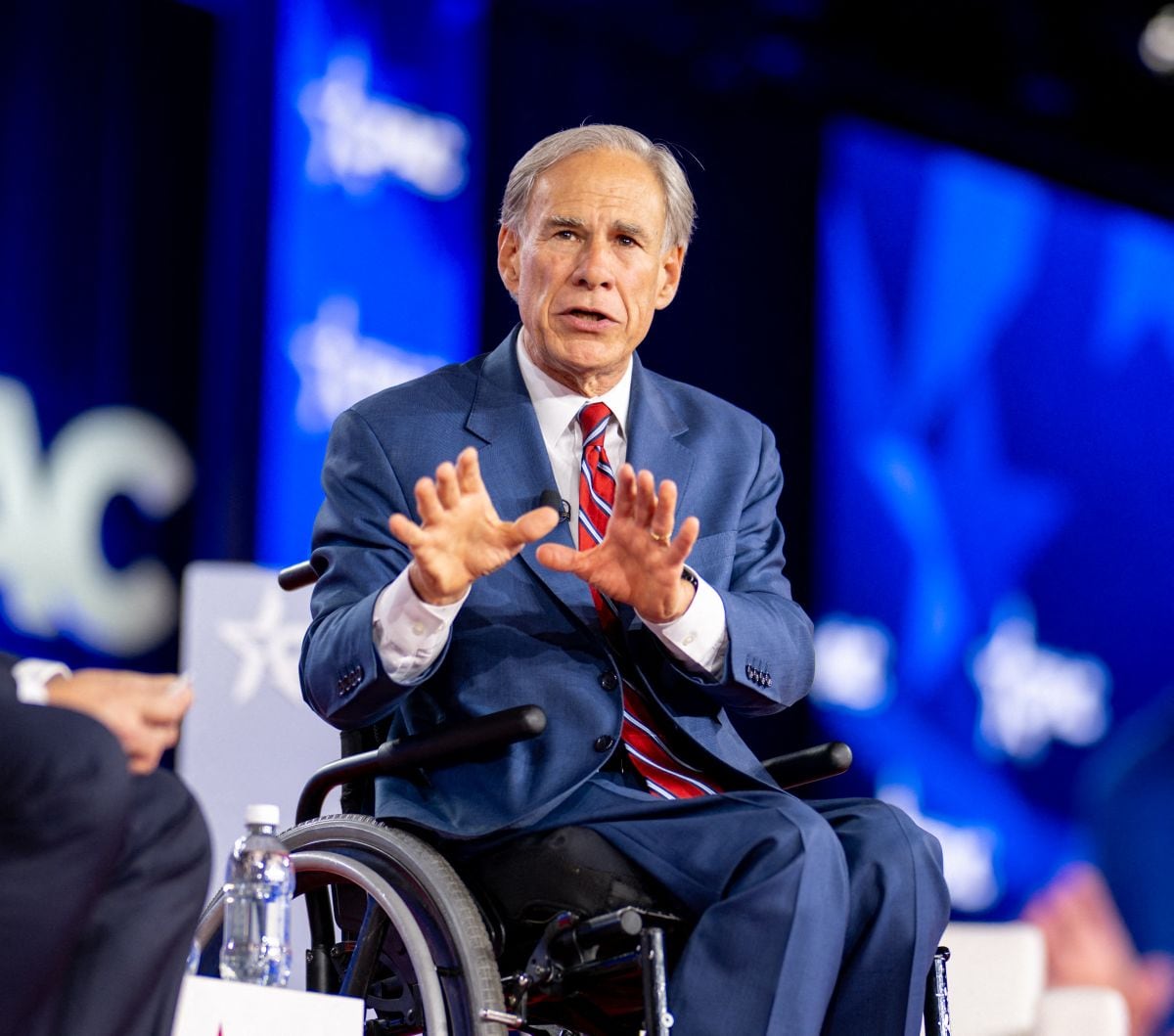 Greg Abbott anunció nuevas medidas de emergencia para contener al gusano barrenador (Foto: Brandon Bell/Getty Images/AFP)