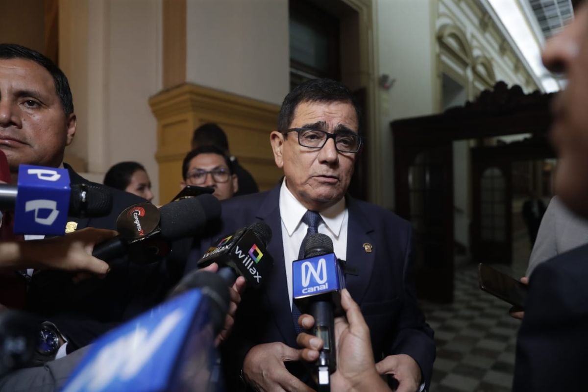 José Williams afirmó que su reunión con Keiko Fujimori tuvo como objetivo felicitarla por su victoria y dialogar sobre temas de seguridad y desarrollo. Foto: Hugo Pérez / @photo.gec.