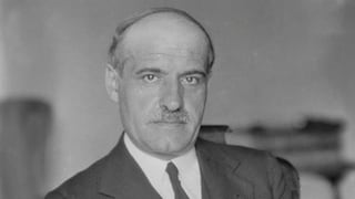 José Ortega y Gasset, filósofo: “Siempre que enseñes, enseña a la vez a dudar de lo que enseñas”