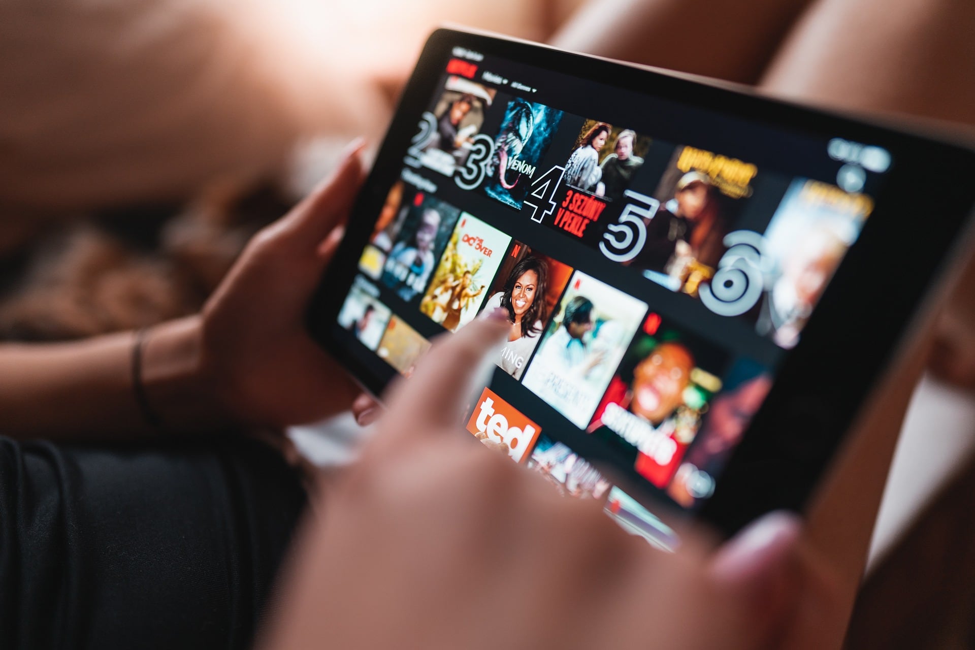 El streaming ya representa el 61% del consumo semanal de televisión en América Latina. (Foto: Pixabay)