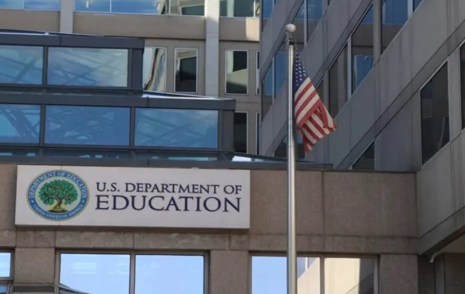 En la actualidad, los préstamos estudiantiles son supervisados por la Oficina de Ayuda Federal para Estudiantes dentro del Departamento de Educación (Foto: EFE)