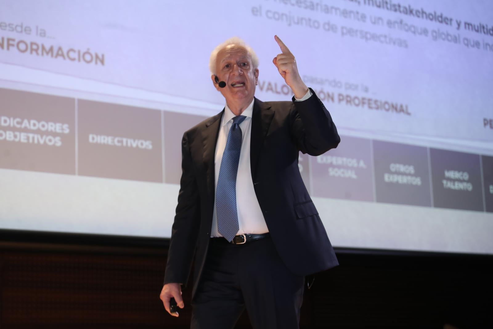 José María San Segundo, CEO de Merco, destacó la estabilidad del ranking de reputación empresarial en Perú y señaló al talento y la innovación como dos aspectos clave para mantener el liderazgo. Foto: GEC