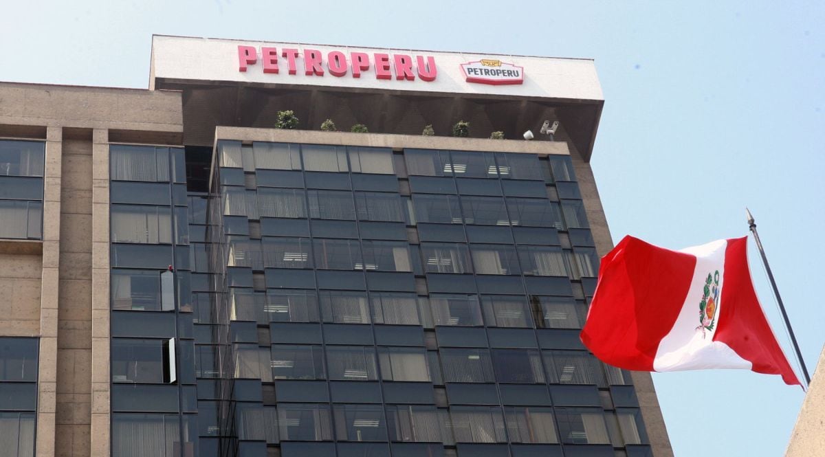 28 de diciembre del 2010. Hace 15 años. Petroperú pretende supervisar explotación de lotes petroleros.