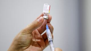 Chile llega al 74.3% de población vacunada y se alista para la tercera dosis