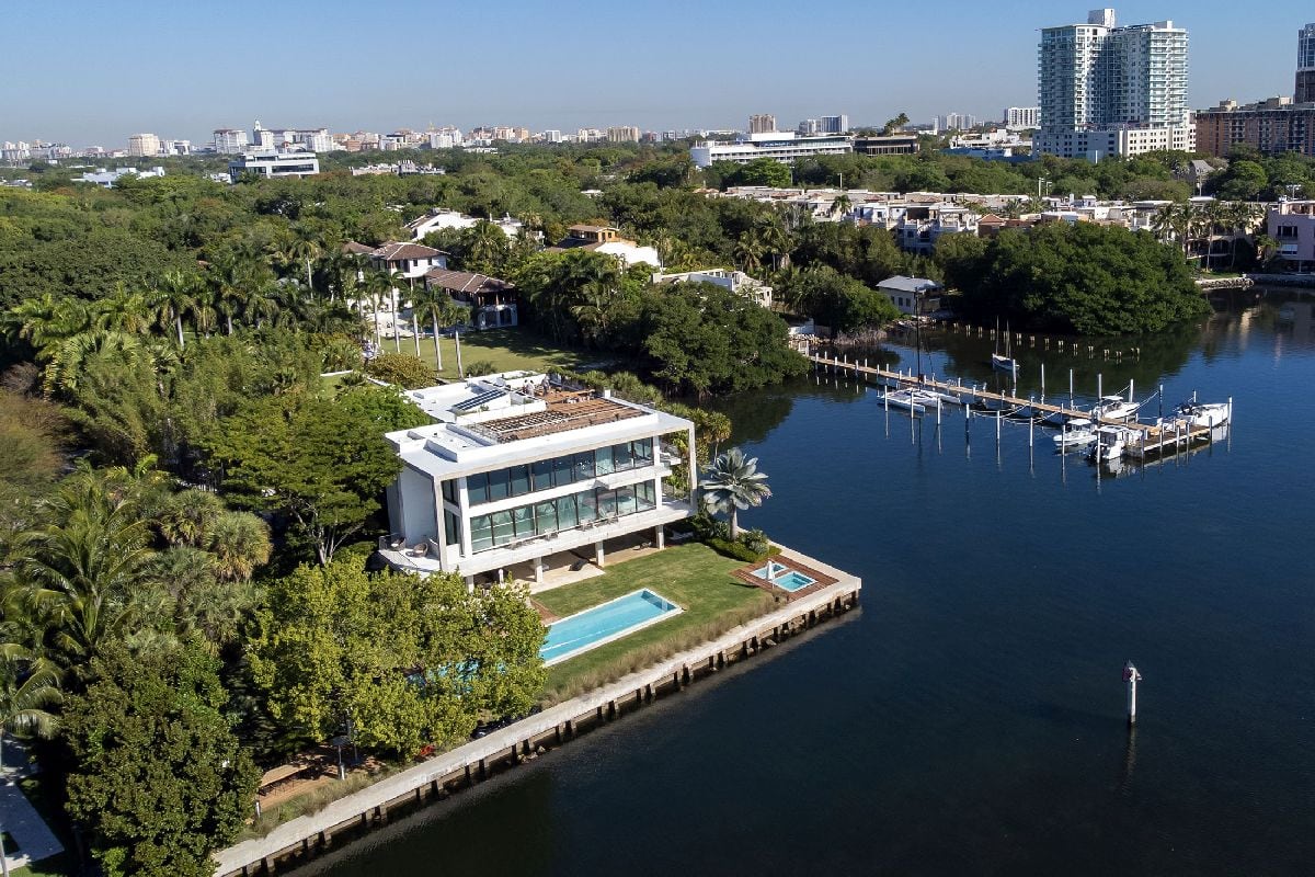 Miami desplaza a Nueva York en el mercado inmobiliario de ultralujo