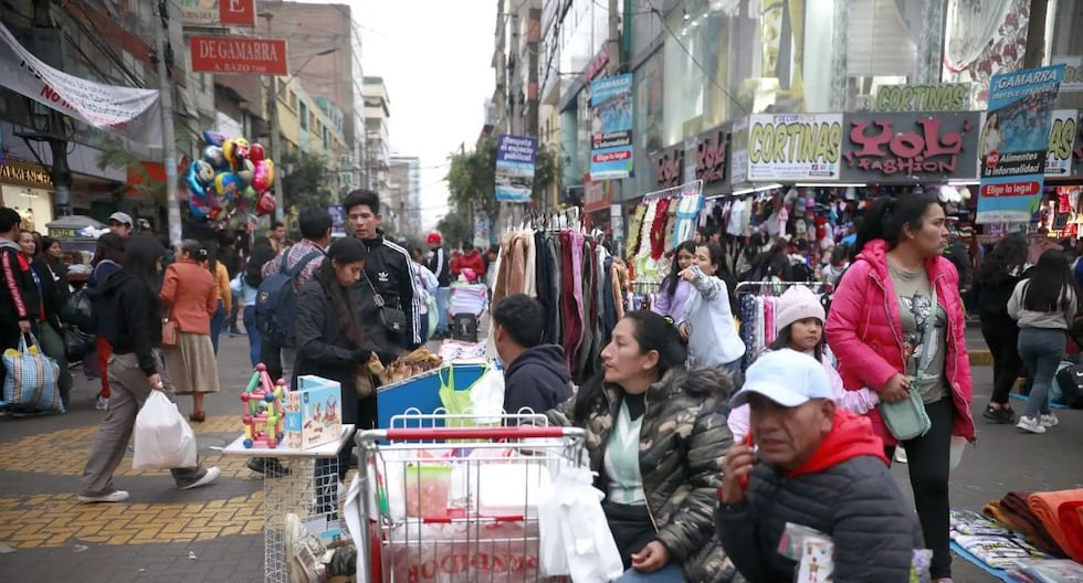 Tres de cada 10 peruanos está en riesgo de caer en pobreza ante un shock adverso: diagnóstico