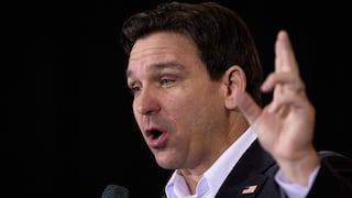 ¿Cuánto habría gastado Ron DeSantis en centros de detención de inmigrantes en Florida?