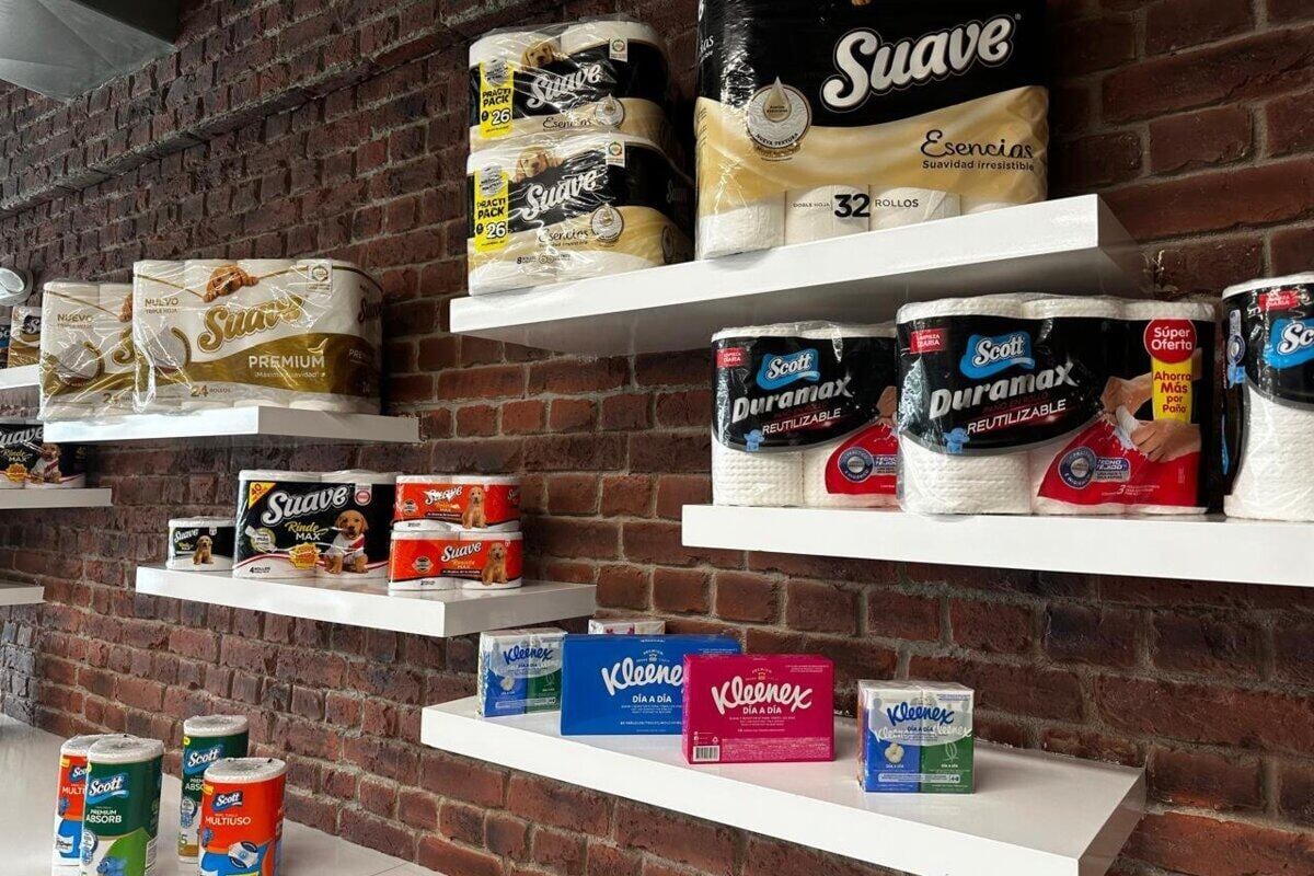 Las marcas principales de Arbex en el mercado local son Scott, Suave y Kleenex.