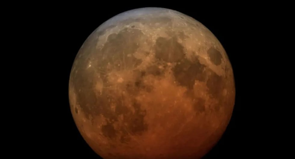 A qué hora empieza y cómo ver el eclipse lunar parcial con la Luna de Sangre el 28 de agosto 2026 en Miami, Florida