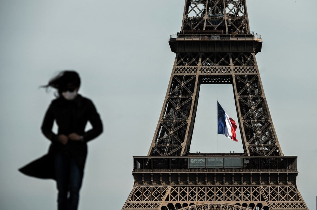 Francia se dispone a prohibir las redes sociales a los menores de 15 años
