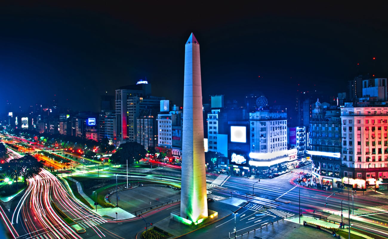 "La gente no siente tanto la baja en la inflación", menciona el economista Guido Zack. Milei, en cambio, sostiene que, pese a golpes externos e internos, el IPC está retomando la normalidad. Foto: Shutterstock