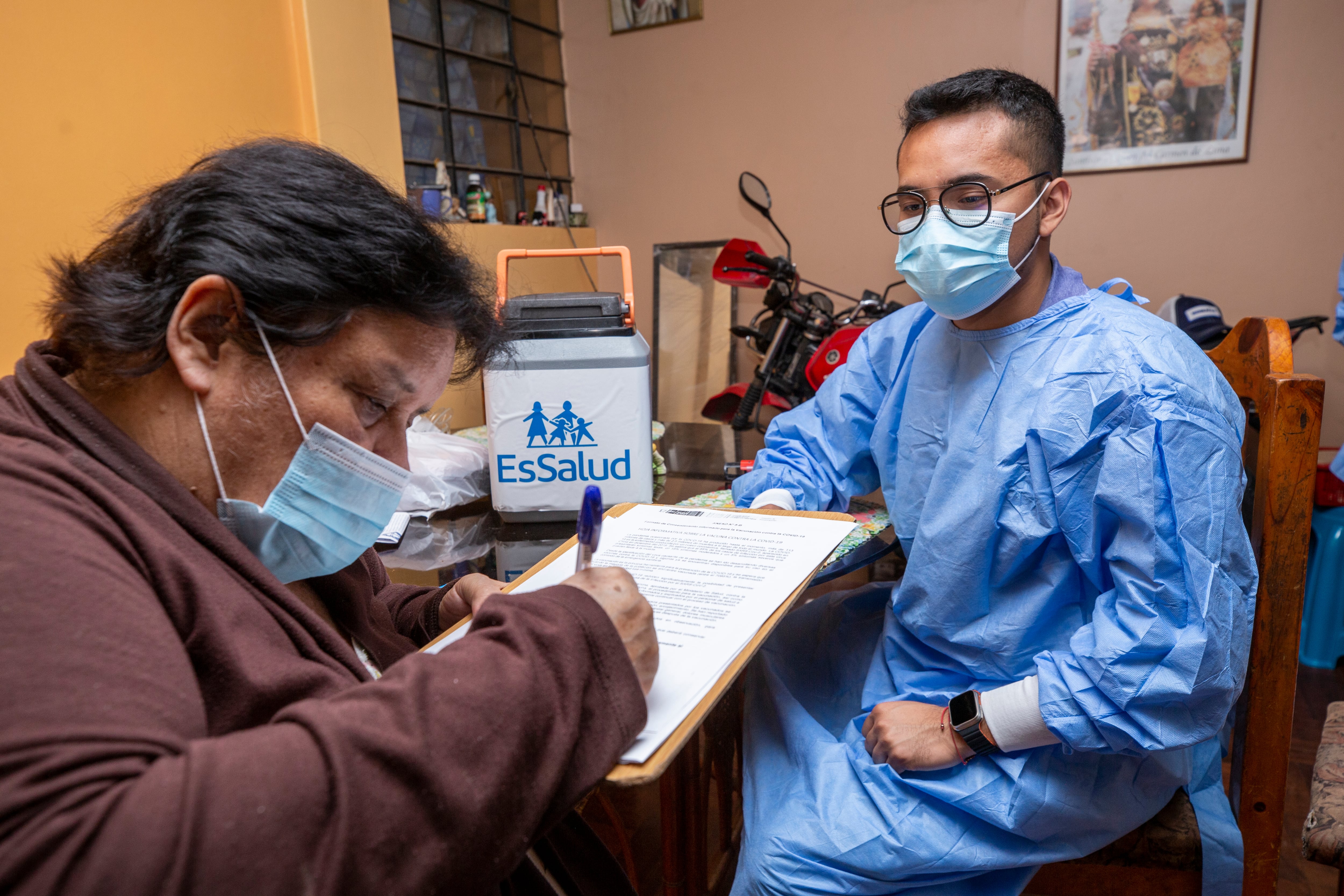 Según el Informe de Orientación de Oficio Nº 099-2024-OCI/0251-SOO, entre enero y el 24 de noviembre del 2024 se han identificado 109,569 recetas emitidas sin atención. Foto: EsSalud