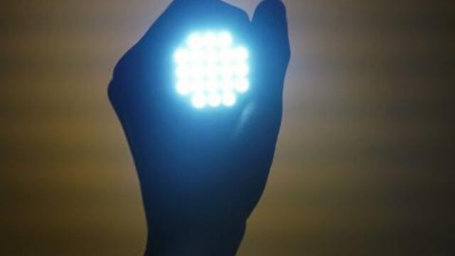 Francia advierte sobre efectos nefastos de las luces led en la retina y el sueño