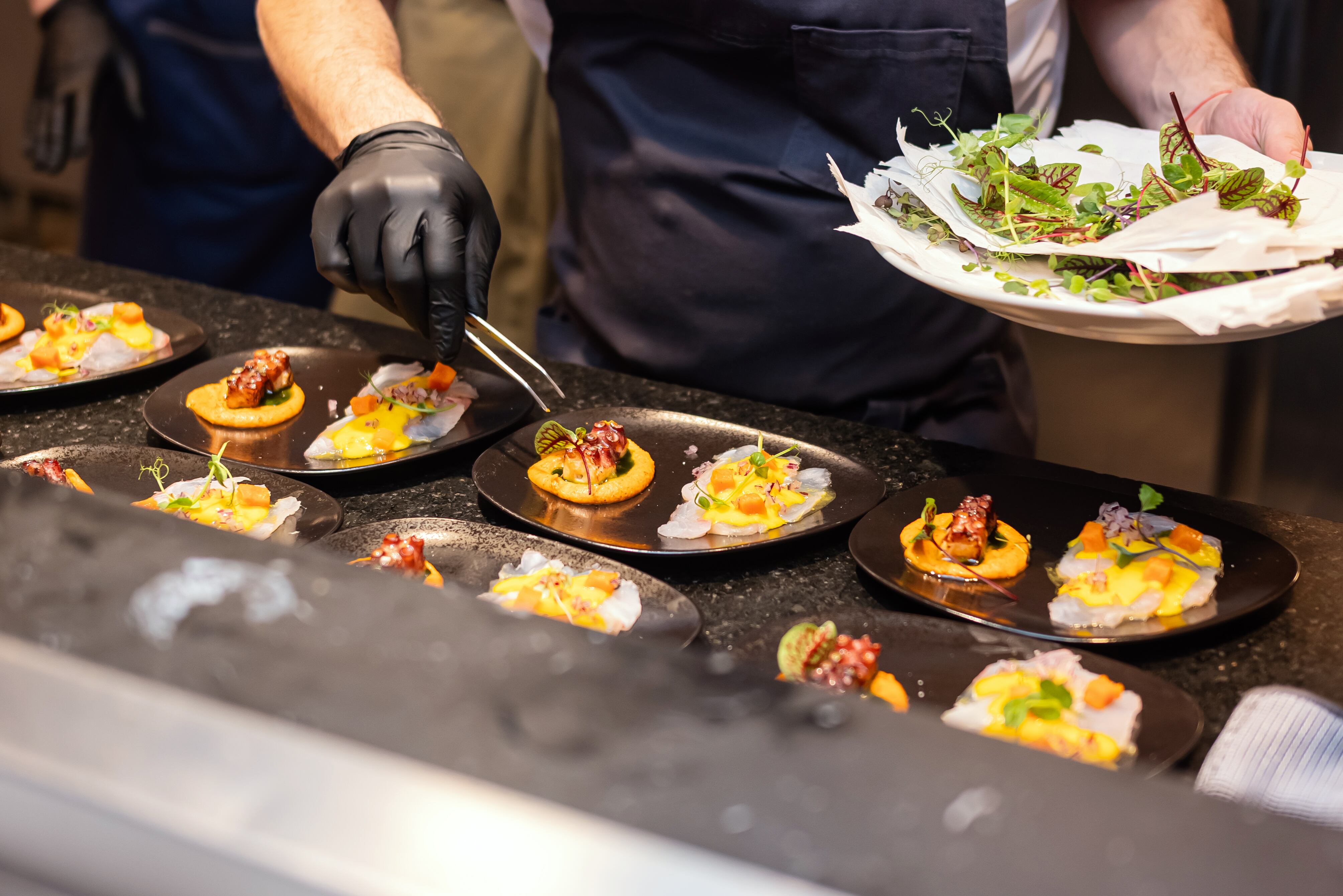 La gastronomía argentina y peruana, vista en un mismo plato como parte de la experiencia Fusión Cono Sur. Foto: Sheraton.