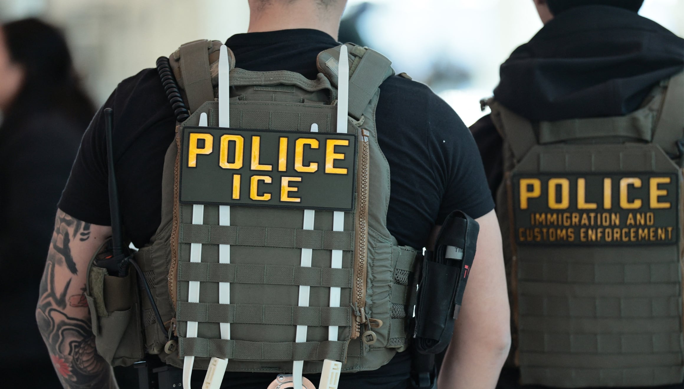 En Nueva York, agentes de ICE habían adoptado la estrategia de arrestar indocumentados en las cortes de inmigración (Foto: AFP)