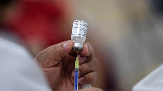 OMS confirma que los datos apuntan a que vacunas ofrecen inmunidad de 6 meses