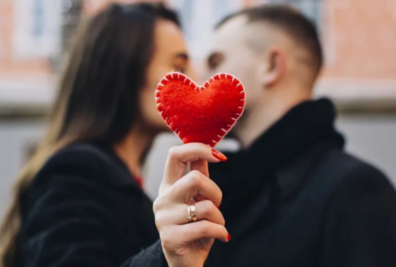 ESTADOS UNIDOS, 14/02/2026.- Celebra el Día del Amor y la Amistad con frases románticas, graciosas y llenas de fidelidad para dedicar en redes sociales y chats. FOTO DE FREEPIK.ES