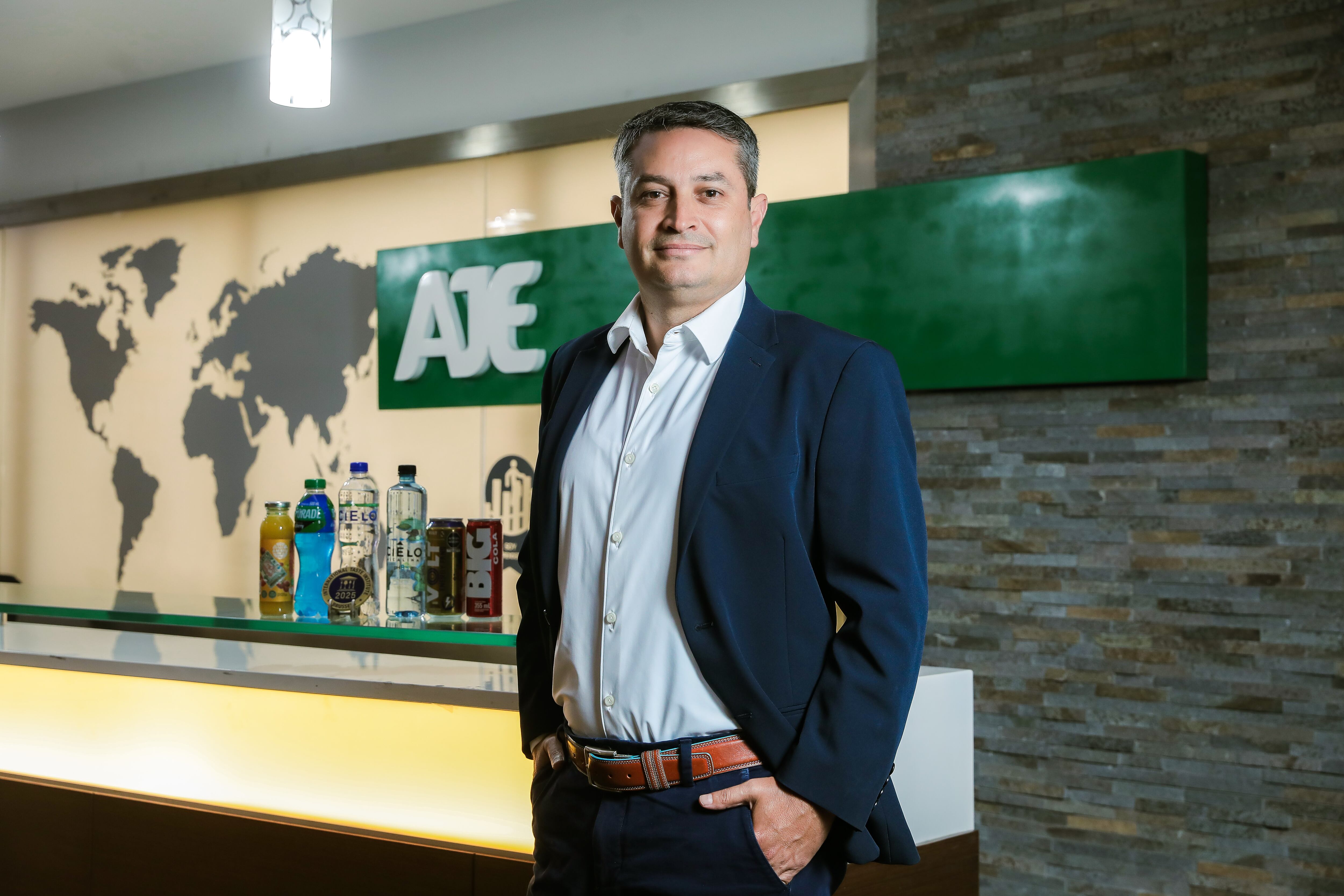 Antes de asumir el cargo regional, Vega se desempeñó como Country Manager de AJE Perú, donde lideró la estrategia de crecimiento y posicionamiento de la compañía en el mercado local. (Foto: GEC)
