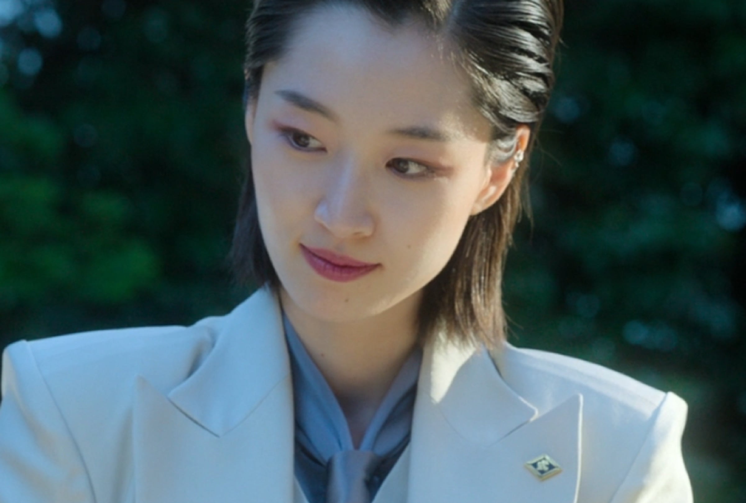 Choi Yu-ji/Yuji Ikeda (Won Ji-an), la aliada de Baek Ki-tae, continúa con sus negocios en la temporada 2 de la serie surcoreana "Made in Korea" (Foto: Hulu/ Disney+)