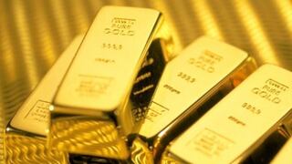 Oro opera sobre US$ 1,300 la onza por caída acciones y preocupaciones políticas
