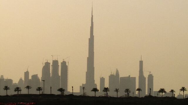 Dubái inicia construcción del edificio más alto del mundo
