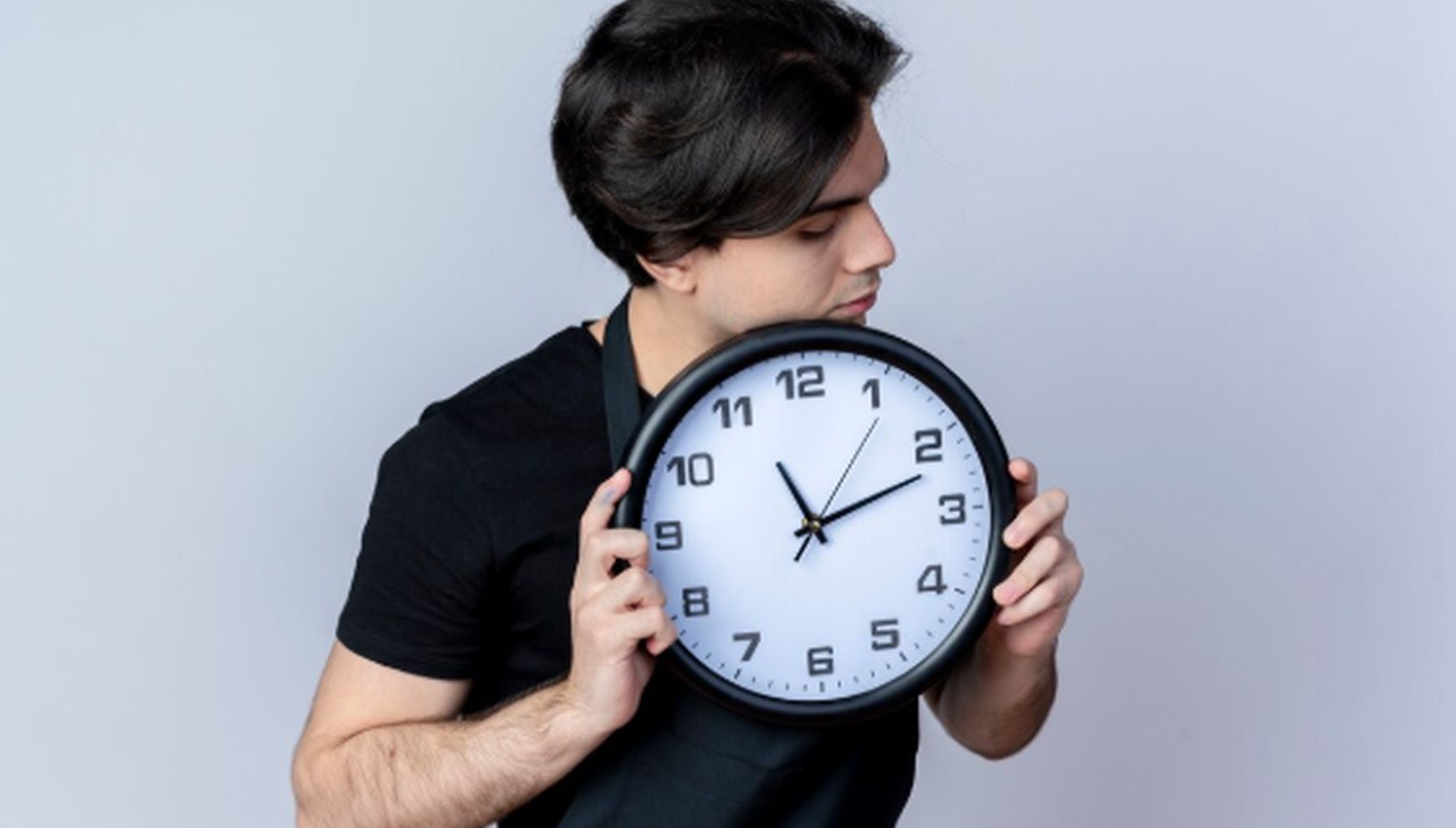 El próximo 8 de marzo de 2026, no todos en Estados Unidos harán lo mismo con sus relojes: mientras la mayoría los adelantará una hora, algunas zonas no moverán ni un minuto (Foto referencial: Freepik)