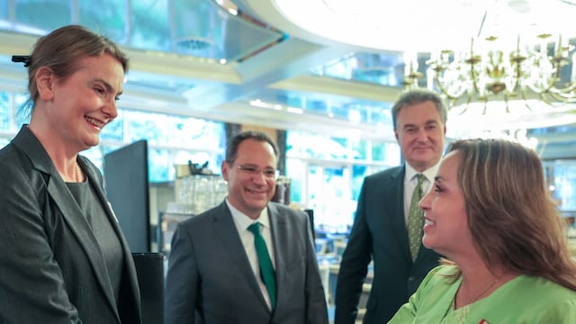 Presidenta Boluarte invitó a empresarios alemanes a invertir en el país