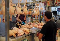 Precios mayoristas del pollo y huevo retroceden ante menor demanda