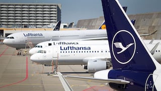 Lufthansa eliminará bocadillos gratuitos para pasajeros de clase económica 