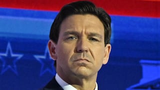 Ron DeSantis firma nueva ley que permitiría a empleados de universidades de Florida portar armas: esto específica la normativa