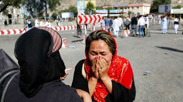 Doble atentado suicida del Estado Islámico deja al menos 61 muertos en Afganistán