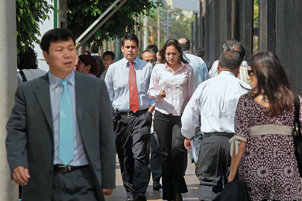 EFEMÉRIDES. Solo en Lima Metropolitana, más de 244,000 personas pasaron a la inactividad laboral.