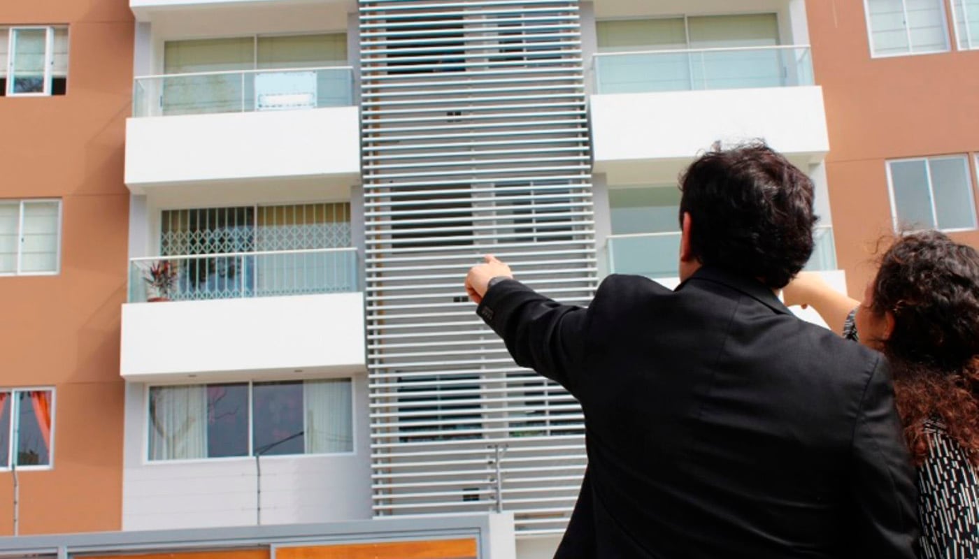 Respecto al uso del historial crediticio como filtro, ambos abogados coinciden en que puede ser un criterio válido para evaluar solvencia. | Foto: Andina