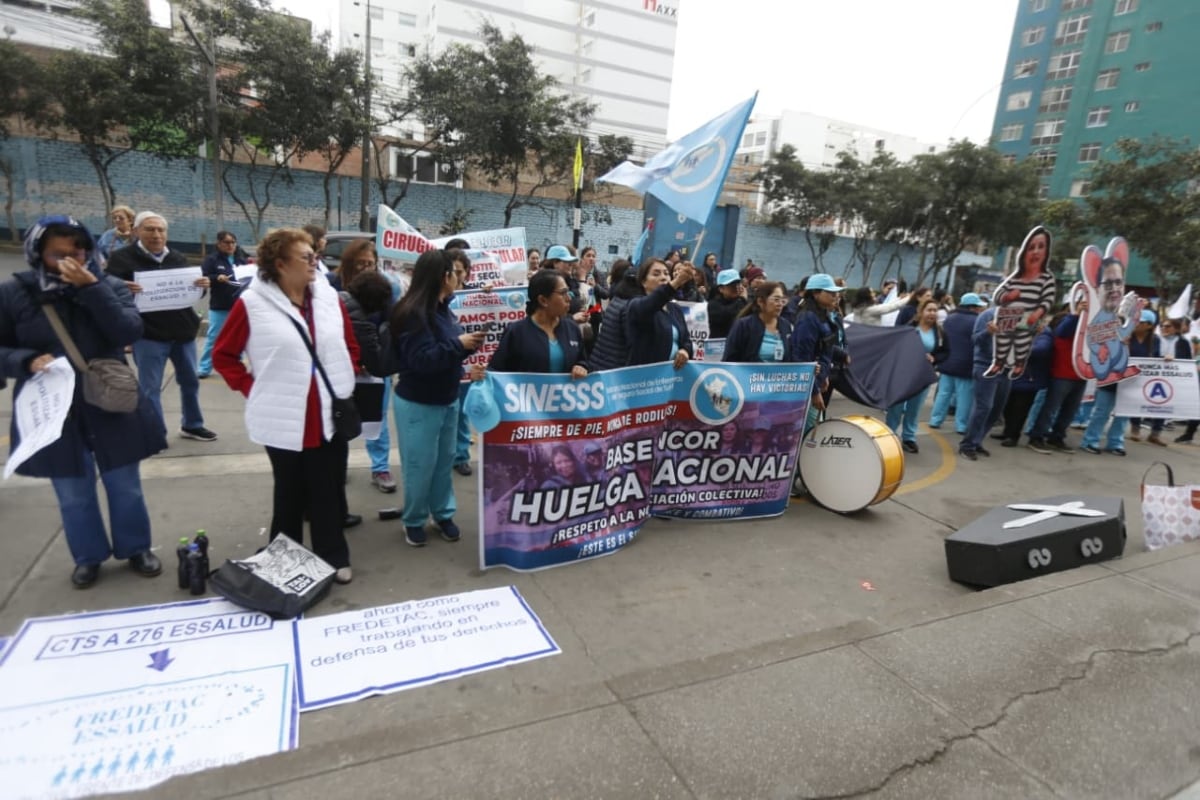 La Asociación de Clínicas Particulares del Perú plantea un modelo similar al de Chile, donde los asegurados de EsSalud puedan atenderse en instituciones privadas o públicas, con un esquema compartido de costos.(Foto: GEC)