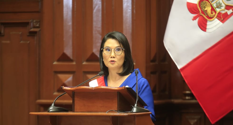 Fujimori presenta plan de acción ante El Niño y desafíos económicos