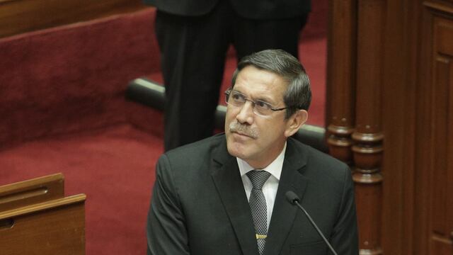 Jorge Chávez sale en respaldo de Vicente Romero: “¿Qué solucionamos censurándolo?”