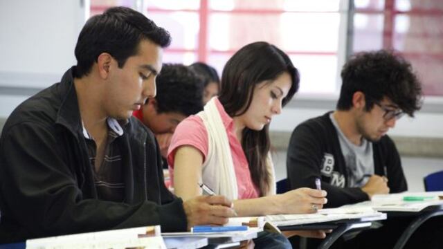 El lado B del bachillerato automático en Perú: ¿cuál es el impacto en la educación universitaria?