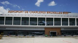 Aerolíneas de EE.UU. desvían vuelos a Bruselas tras explosiones en aeropuerto