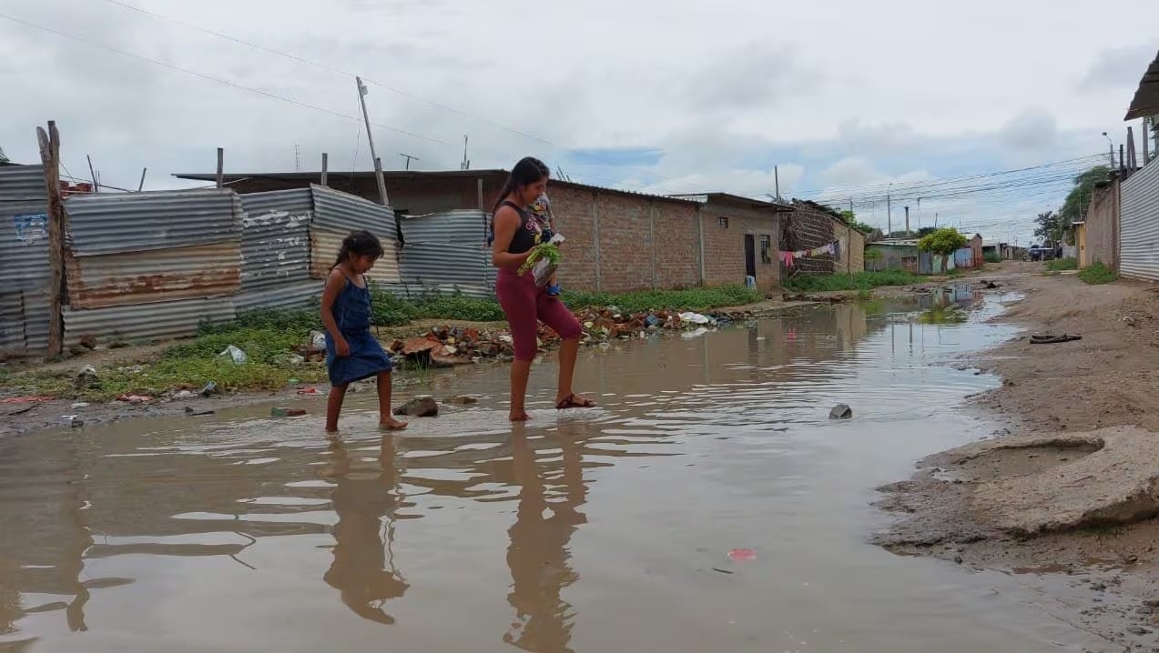 Tumbes registró más de 300 casos de leptospirosis en 2025. Acumulación de aguas servidas son una bomba de tiempo. Foto: difusión