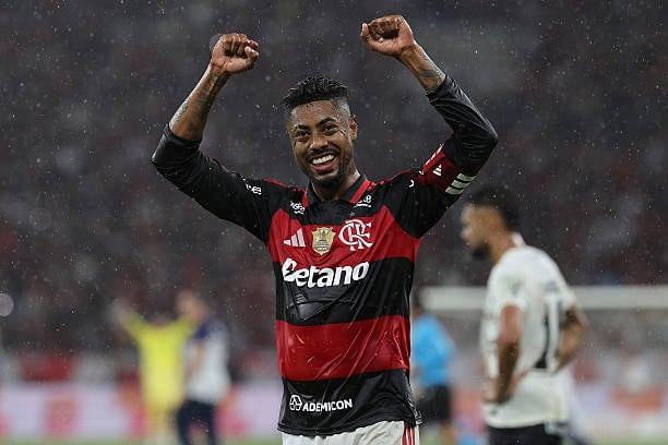 Flamengo tiene a Betano en su camiseta. (Foto: Getty Images)