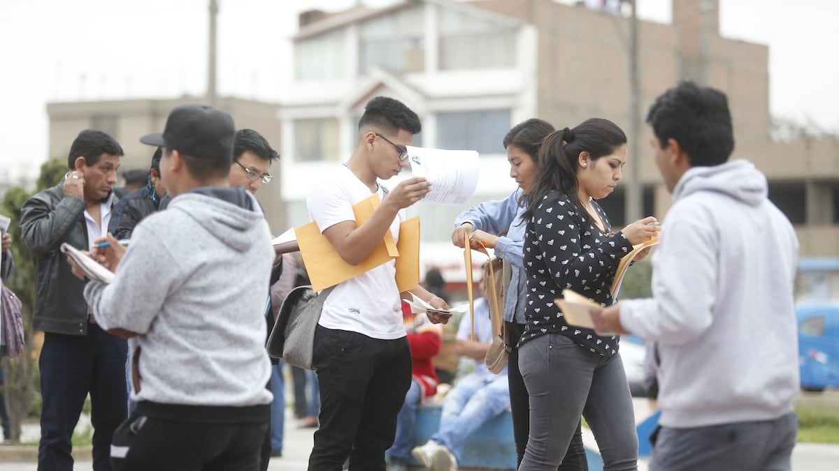 Vacantes sin candidatos, candidatos sin oportunidades
