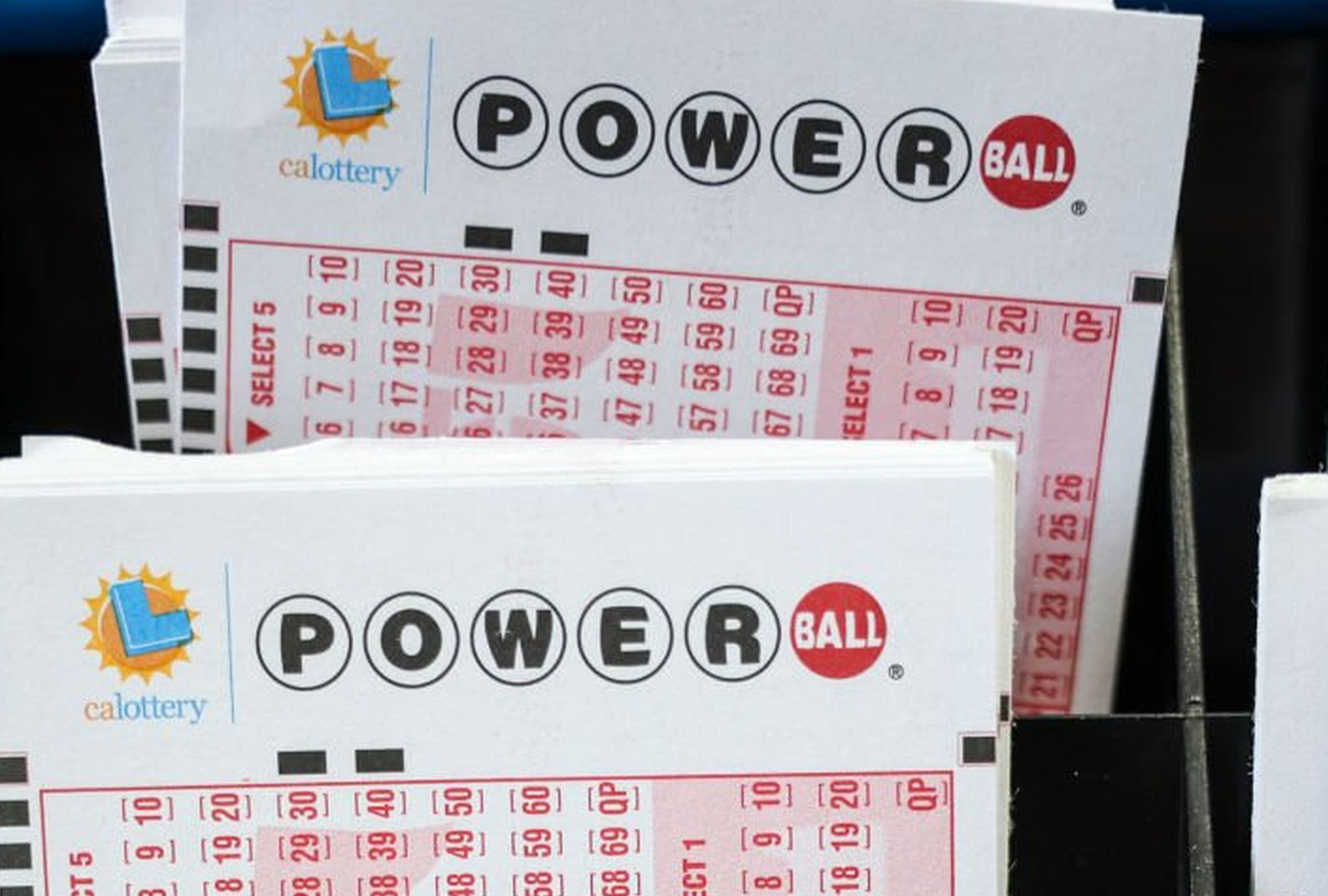 Conoce aquí cuál es el gran premio estimado del Powerball para este sábado 17 de mayo. (Foto: Jay L. Clendenin / Los Angeles Times vía Getty Images)