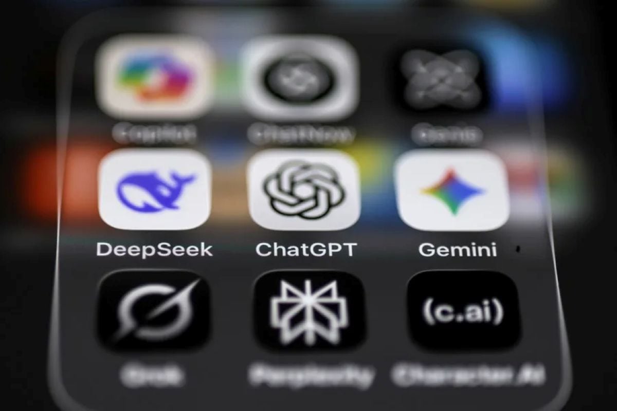 Darren Zhou, exanalista financiero de Goldman Sachs, fue condenado en Florida tras admitir amenazas contra su expareja que realizó a través de ChatGPT. Foto: EFE.