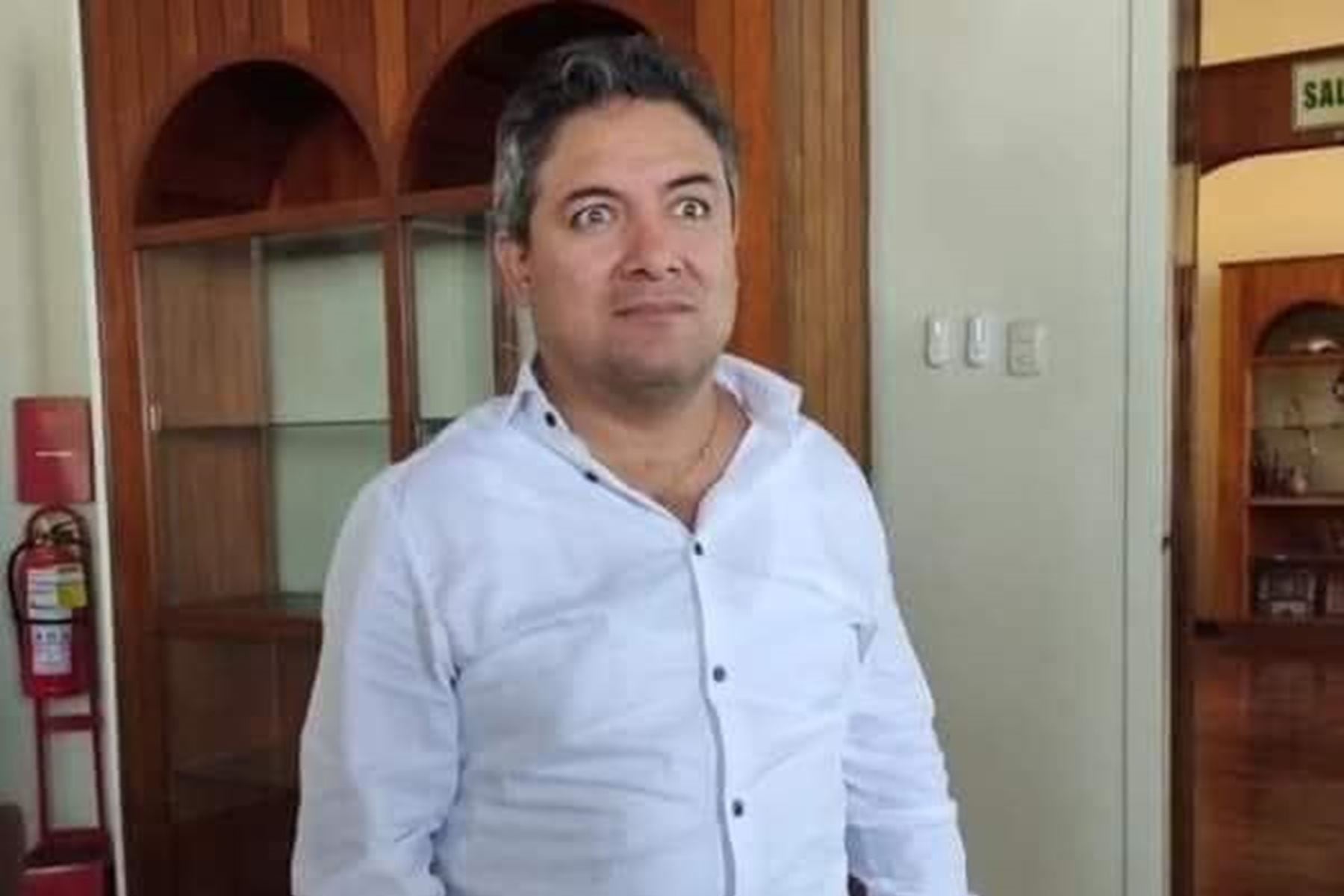 El Concejo deberá elevar el acta del acuerdo al Jurado Nacional de Elecciones (JNE) para que ellos, en un plazo máximo de 30 días, confirmen o desestimen la decisión de los regidores. (Foto: Andina)