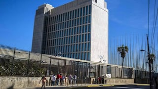 EE.UU. expulsa a 2 diplomáticos cubanos tras incidentes en Cuba