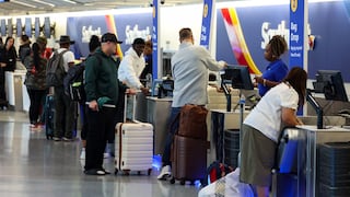 Los aeropuertos más estresantes de EE. UU.: este estudio revela cuáles son y por qué debes evitarlos